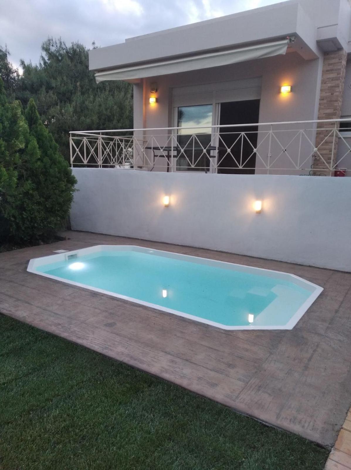 Cozy Villa Vita Lagonisi Kalivia Thorikou Exterior foto